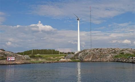 Vattenfall Trials Wooden Wind Towers