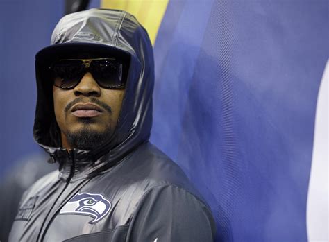 Marshawn Lynch talks to the media! In a Skittles commercial ...