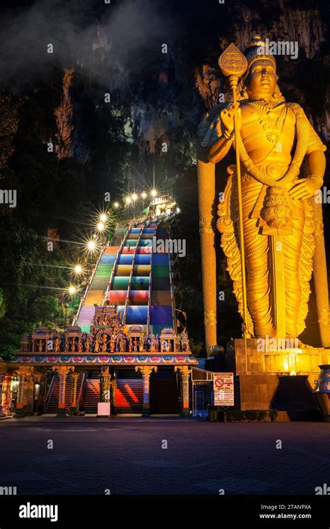 Entrance to the Batu Caves, colorful temple, colorful stairs, Kuala Lumpur, Malaysia Stock Photo ...