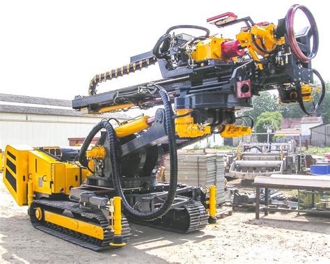 Single Motor Lifting Force 50KN Hydraulic Crawler Drilling Rig