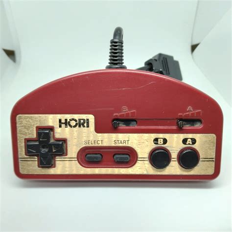 【やや傷や汚れあり】【動作品】 Hori ファミコン ホリコマンダー 連射 コントローラ レッド 赤 Commander コントローラー