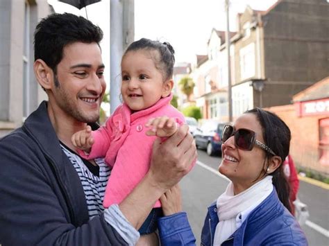 How Namrata Sitara Others Wished Mahesh Babu On His Birthday