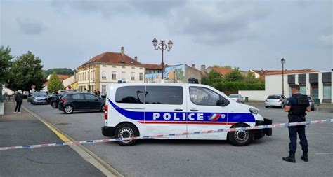 Grièvement Blessé Par Balles Après Avoir Exhibé Une Arme Pour échapper Au Raid Le Quotidien