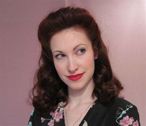 1940s Hairstyles Memorable Pompadours Glamour Daze