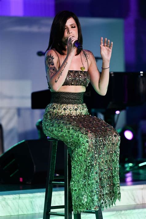 HALSEY at Spotify’s Inaugural Secret Genius Awards in Los Angeles 11/01 ...