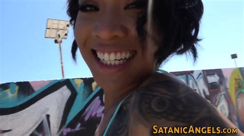 Pretty Babe Gets Facial After Riding