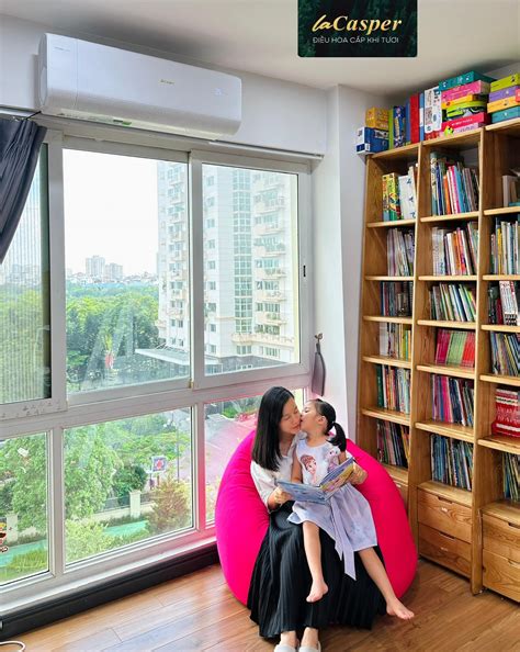 Thay vì đánh chừa khi con ngã hot mom này lại có cách dạy con cực thông minh