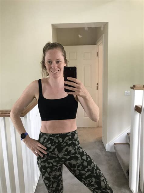 Hot Sexy Derval O Rourke Bikini Pics