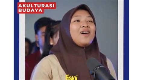 Pelajar SMK Jember Ditawari Beasiswa Usai Videonya Nyanyikan Lagu