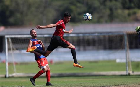 Destaque Da Base Reinier Comemora Gol Marcado Em Jogo Treino Entre