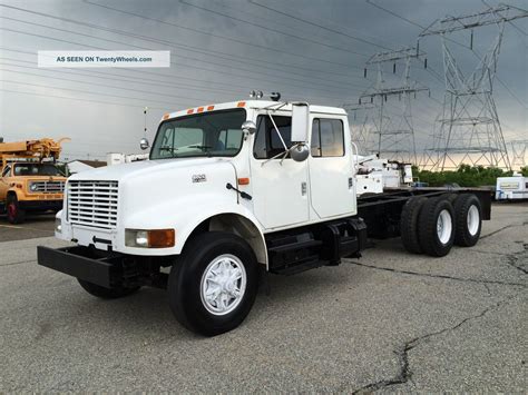 2000 International 4900