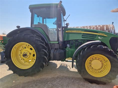 John deere 7820,