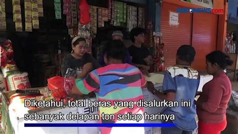 Ratusan Warga Rela Antre Demi Beli Beras Murah Di Makassar Video