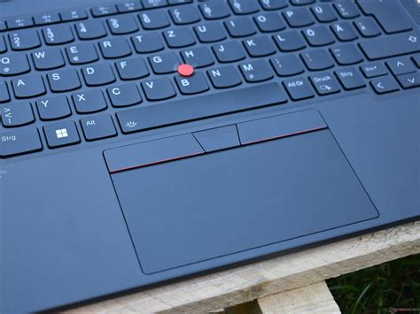 联想thinkpad X13s G1笔记本电脑评论。高通骁龙8cx第三代的介绍 Notebookcheck