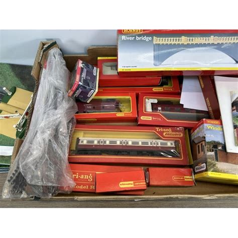 A Collection Of Mostly Boxed Hornby Model Railway Accessories To