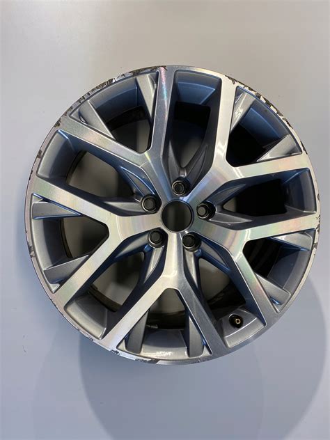 FELGA ALUFELGA 17 VW POLO 7 5X17 5X100 6C0601025E 6C0601025E za 450 zł