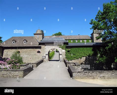 Chateau Castle Chateau Castle Burg Schnellenberg Attendorn