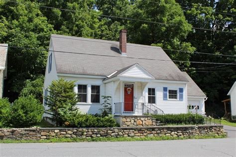 Acworth, NH Real Estate - Acworth Homes for Sale | realtor.com®