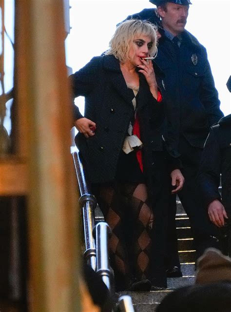 Joker 2 Set Photos Lady Gaga Joaquin Phoenix On Stairs