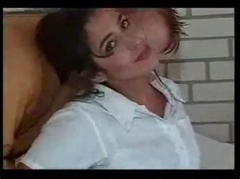 Jeune arabe cochonne baise avec deux mecs bien gaulés Porn