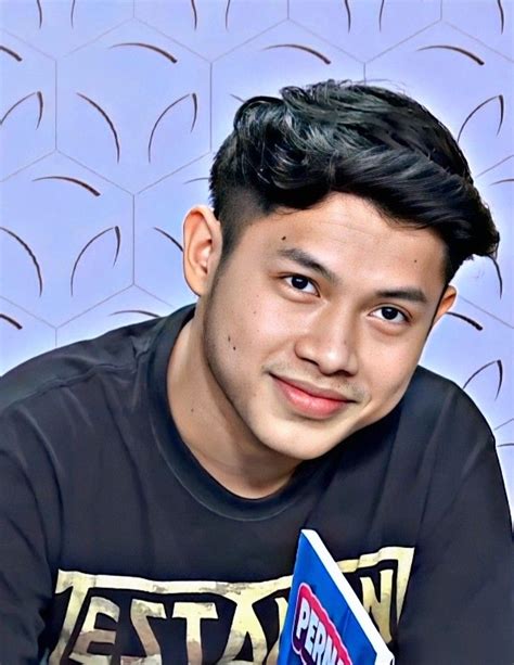 Rony Parulian Gambar Pacar Penyimpanan Foto Buku Foto