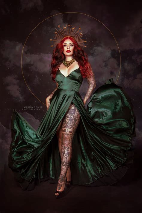 TW Pornstars - Cervena Fox. Twitter. Comment below with a green heart