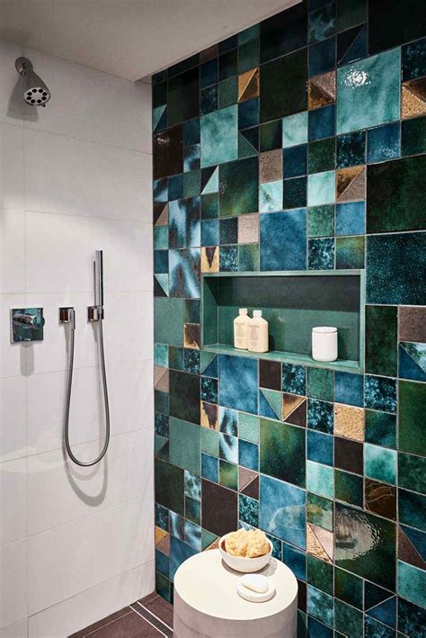 Blue Bathroom Tiles Design For Trendy Decor Lovers