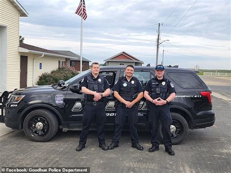 Goodhue Minnesota S ENTIRE Police Department Quits Over Pay Dispute