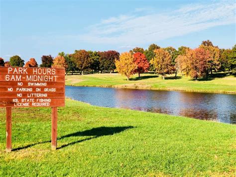 Wyandotte County Park A Beautiful Park With Fall Foliage In Kansas