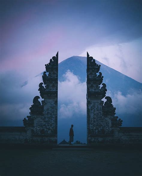 Online crop | HD wallpaper: gate, silhouette, loneliness, fog, bali ...