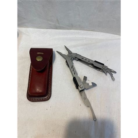 Fiskars tool and finning case