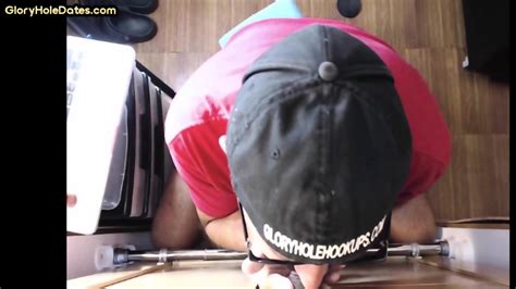 Amateur Gloryhole DILF Sucks Black Dong Till Cum In Mouth