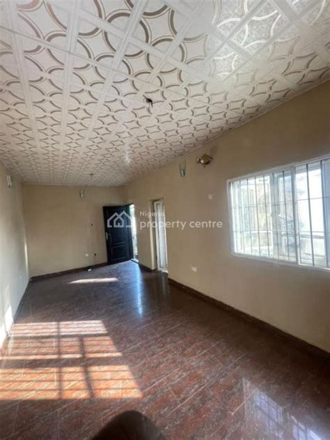 For Rent A Decent Portable Newly Renovated 2 Bedroom Flat Upstairs