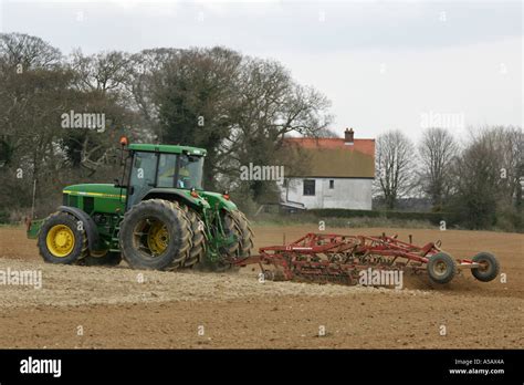 Ploughing methods hi-res stock photography and images - Alamy