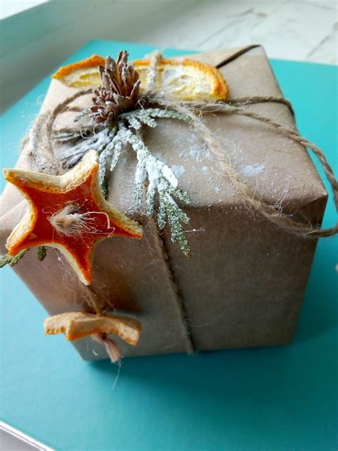 Упаковка новогодних подарков | Gifts, Gift wrapping