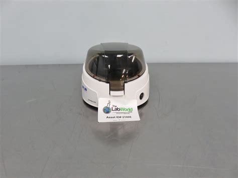 Oxford Benchmate C M Microcentrifuge The Lab World Group