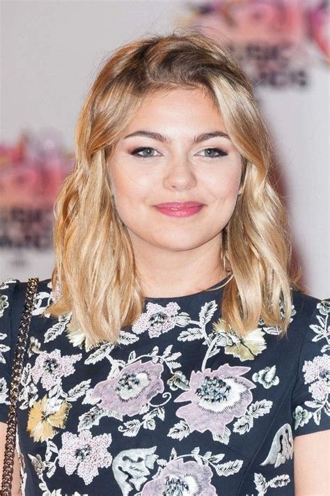 Louane Louane Chanteur Actrice Fran Aise