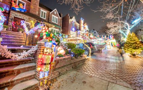 Dyker Heights Christmas Lights Tours