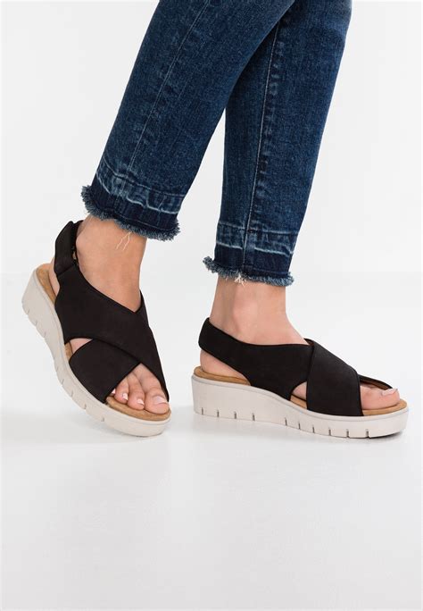 Clarks Un Karely Dew Womens Wedge Heel Sandals Women From Charles Clinkard Uk Atelier Yuwa Ciao Jp