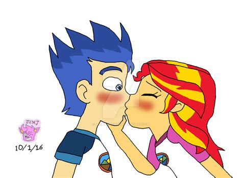 Sunset Shimmer And Flash Sentry