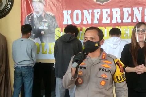 Hendak Balapan Liar Di Kawasan TMII Saat PPKM Darurat Lima Pemuda