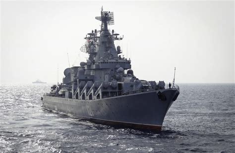 [1520 x 991] The Russian warship Moskva patrols a calm Mediterranean ...