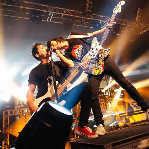 Jaime Preciado And Vic Fuentes Of Pierce The Veil Jaime Preciado