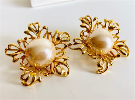 Vintage Erwin Pearl Earrings Flower Pearl Clip On Earrings Etsy UK