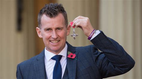 El Calvario De Nigel Owens El árbitro Homosexual Que Pidió Ser