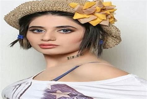 परन सइट पर बलवड एकटरस क वडय वयरल Whatsapp स हआ छल video viral on porn site