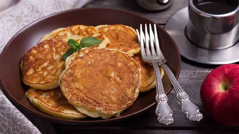 Avec Pommes Et Grammes De Yaourt Je Pr Pare Ces Pancakes L Gers