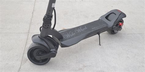 Review Fluidfreerides Mercane Widewheel Electric Scooter Is Hilariously Powerful And Fun