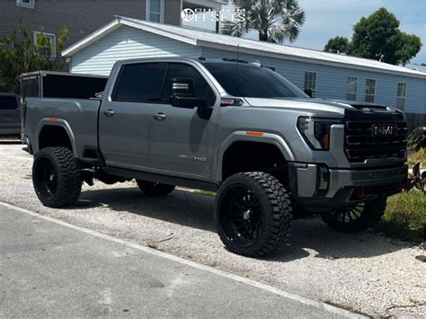 2024 GMC Sierra 2500 HD With 26x14 76 Armed Offroad Curvus And 37 14