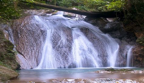 OBJEK WISATA AIR TERJUN KUTA MALAKA ACEH WISATA INDONESIA